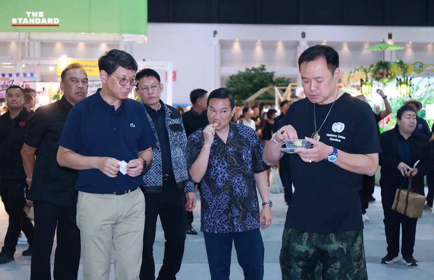 นายกฯ อนุทิน ควงภริยาเปิดงาน OTOP Midyear 2026 ผลักดันแคมเปญ ‘ไทยช่วยไทย พลัส’ กระตุ้นเศรษฐกิจชุมชน