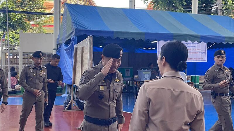 เลือกตั้งผู้ว่าฯ กทม. ช่วงเช้าไร้เหตุผิดปกติ ตร.ตรึงกำลังเข้ม 1 หมื่นนายดูแลความเรียบร้อย