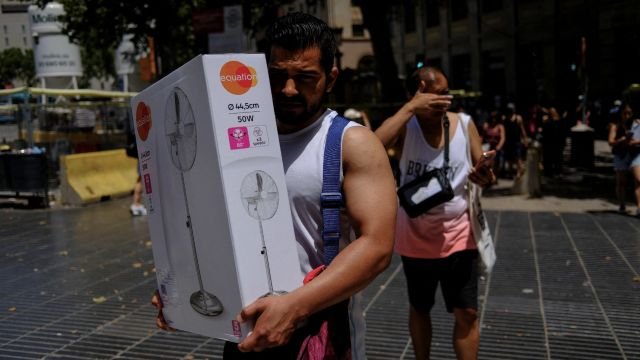 สเปนระอุรับคลื่นความร้อนแรกของปี 2569 อุณหภูมิพุ่งทะลุ 40 องศาเซลเซียส