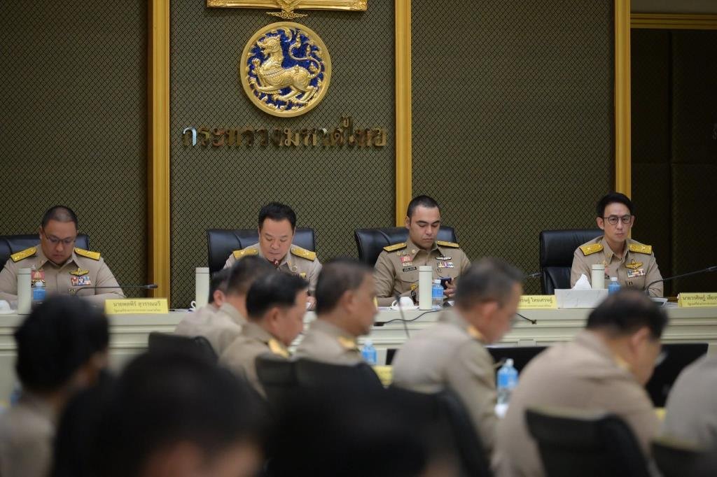 ตรวจสอบข้อเท็จจริง: กรณี 'ปีศาจในมหาดไทย' ขาดข้อมูลสนับสนุนการนำเสนอข่าว