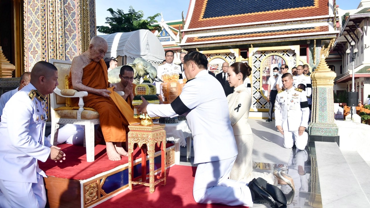 นายกฯ อนุทิน เป็นประธานพิธีเจริญพระพุทธมนต์ ฉลองพระชนมายุ 99 พรรษา สมเด็จพระสังฆราช