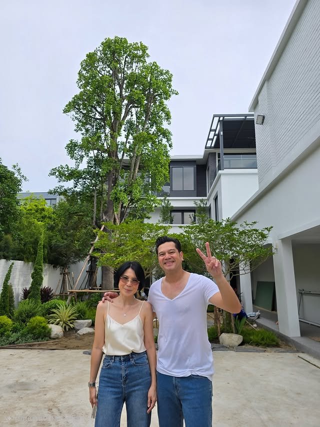 เปิดภาพ 'บ้านสุขสมใจ' บ้านหลังใหม่สุดอบอุ่นของ 'สมชาย เข็มกลัด' บรรยากาศร่มรื่นน่าอยู่