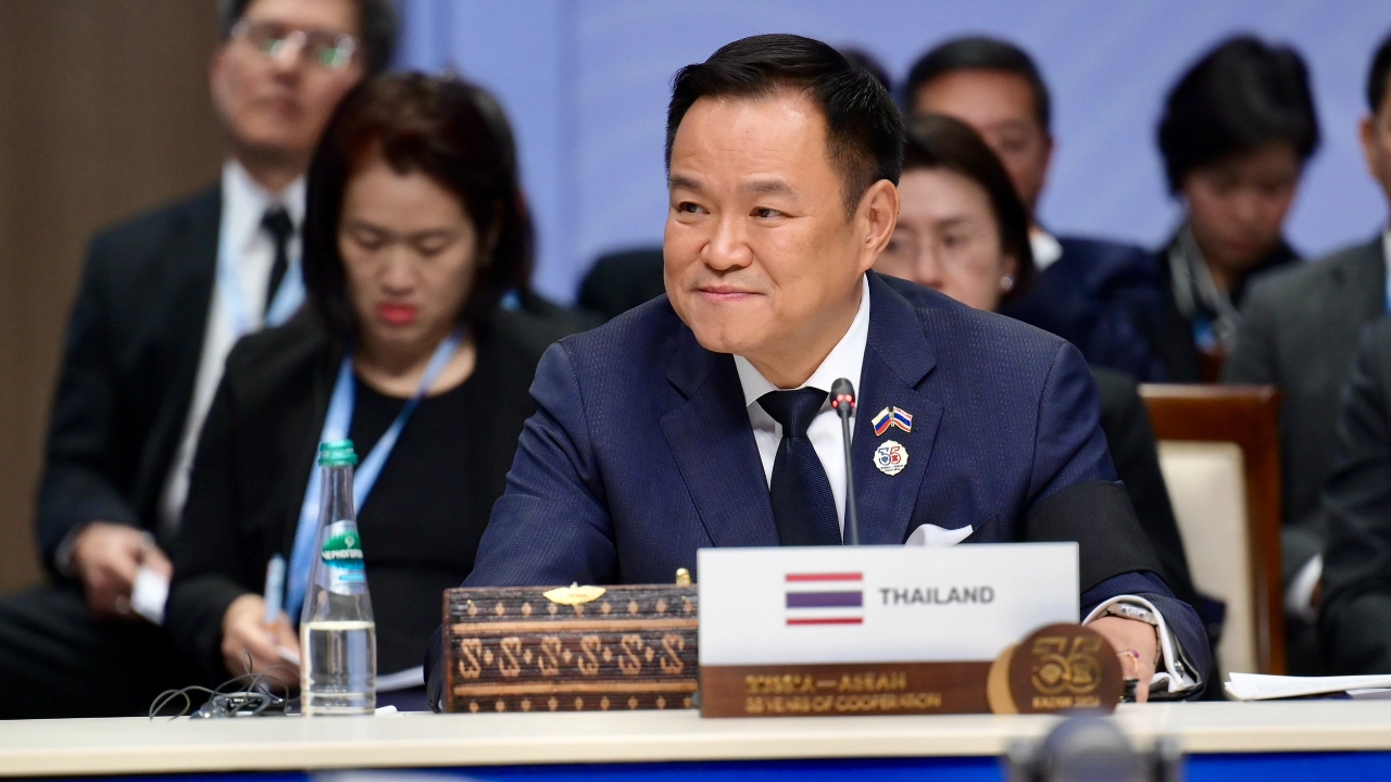 “อนุทิน” ปลอดภัยดีหลังเยือนรัสเซีย เผชิญเหตุยูเครนส่งโดรนถล่มมอสโกช่วงประชุมอาเซียน