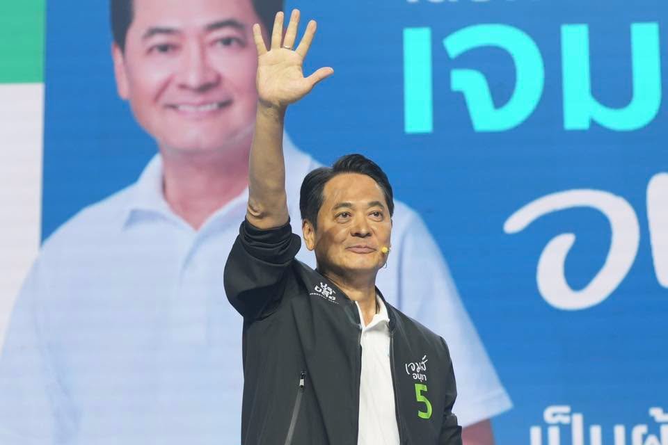 “อนุชา” ประกาศลุยงานเต็มสูบ ชู 3 ภารกิจเร่งด่วน แก้รถติด-น้ำท่วม-ปราบโกง หวังคืนเมืองน่าอยู่ให้คนกรุง