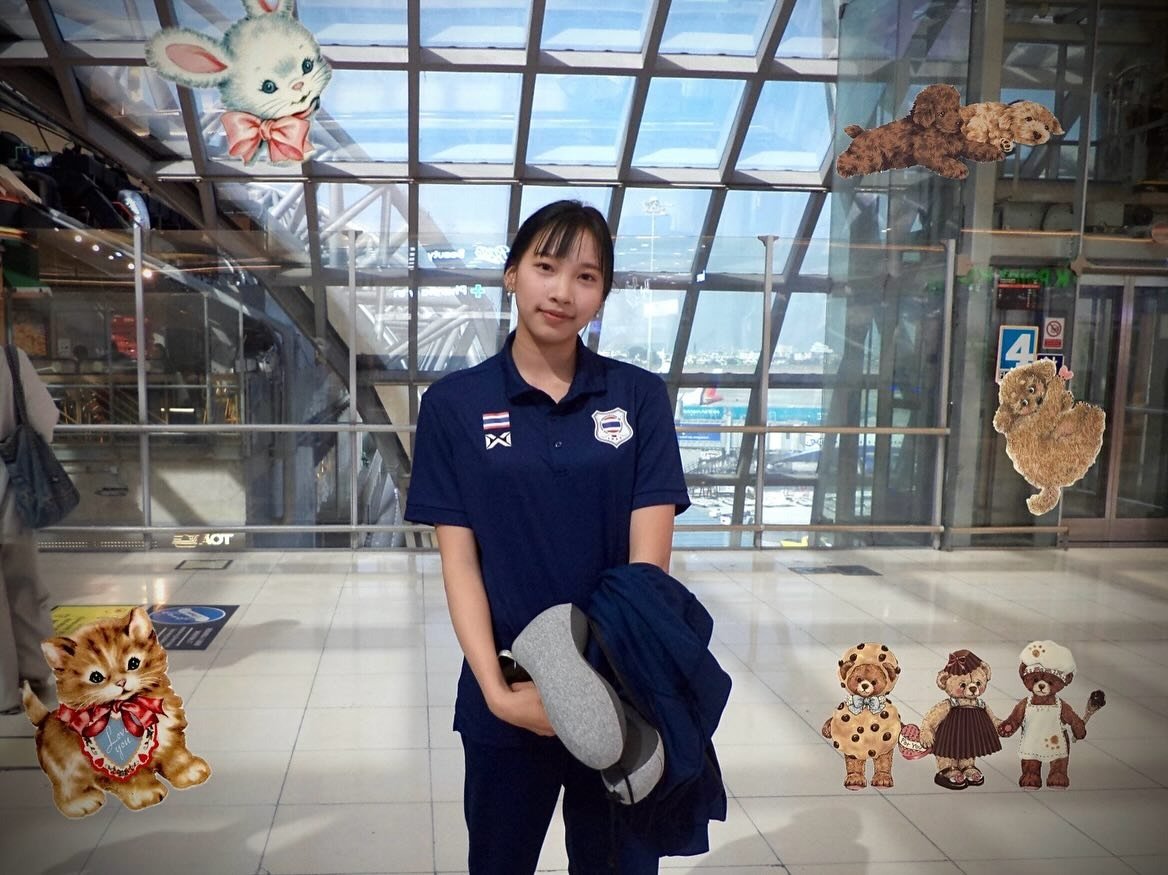 ปลื้มใจ! น้องแพรว ลูกสาว ตุ๊ก ชนกวนันท์ โชว์สกิลขับรถรับส่งคุณแม่ไปทำงาน