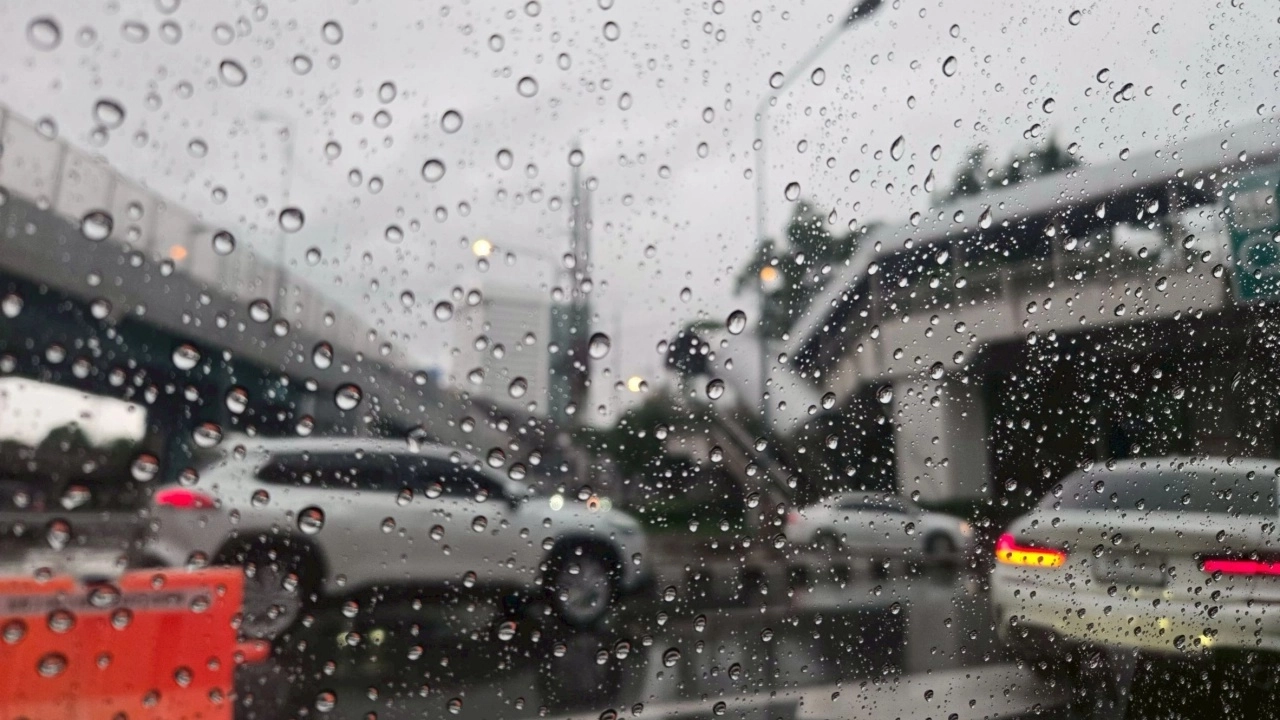 กรมอุตุฯ ประกาศเตือนภัยทั่วไทยรับมือฝนตกหนัก วันนี้ 23 ก.ค. 69