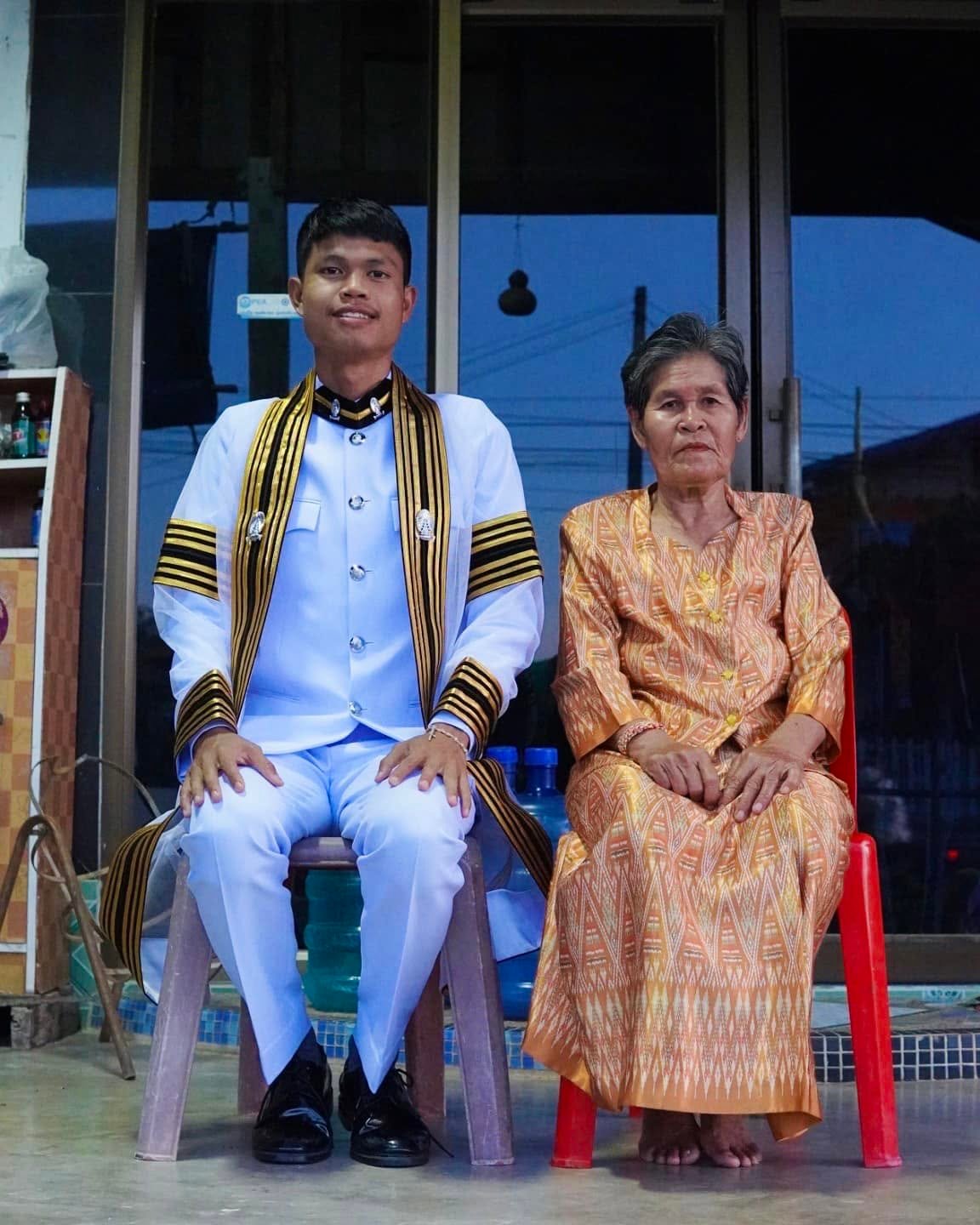 ย้อนเส้นทางชีวิต 'ฮลุน โซโล่' ยูทูบเบอร์สายท่องเที่ยว จากเด็กสู้ชีวิตสู่แรงบันดาลใจนักเดินทาง