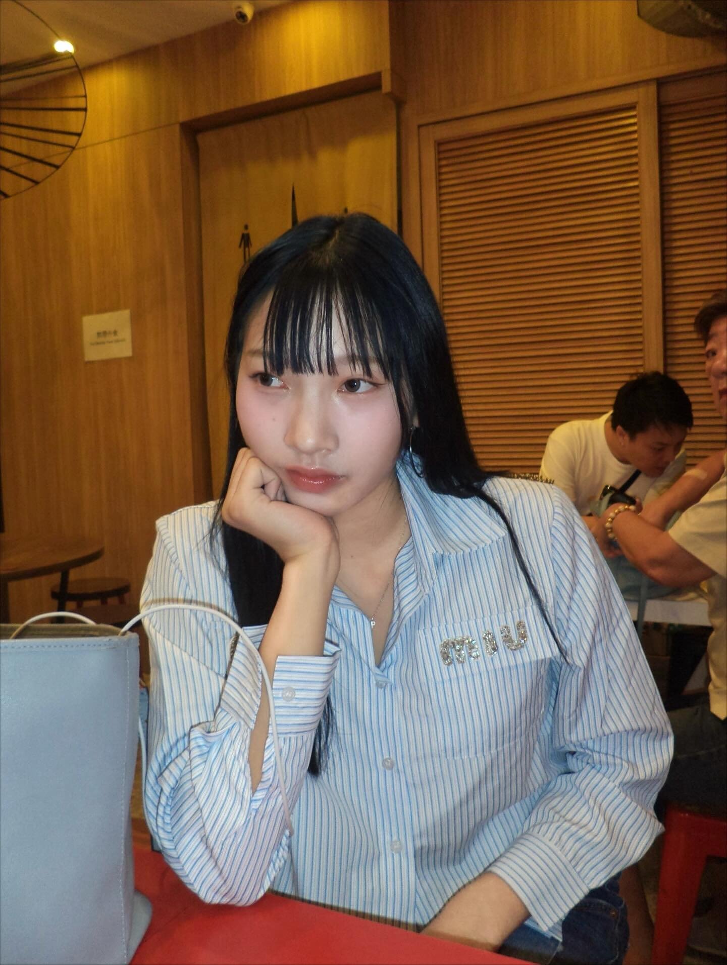 ปลื้มใจ! น้องแพรว ลูกสาว ตุ๊ก ชนกวนันท์ โชว์สกิลขับรถรับส่งคุณแม่ไปทำงาน