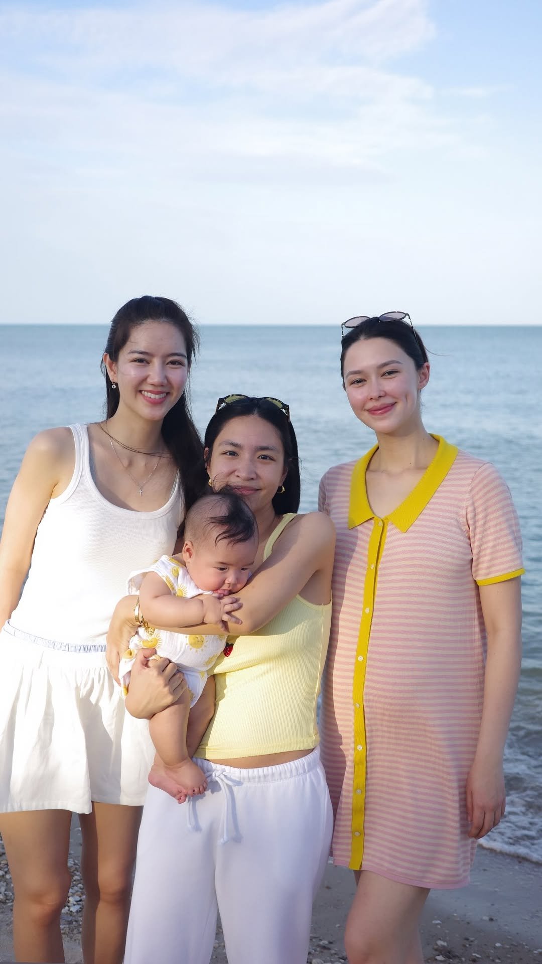 มิตรภาพอบอุ่น! แพทริเซีย-อนันดา นัดรวมตัวสองครอบครัว แฟนคลับแห่โฟกัสภาพร่วมเฟรม