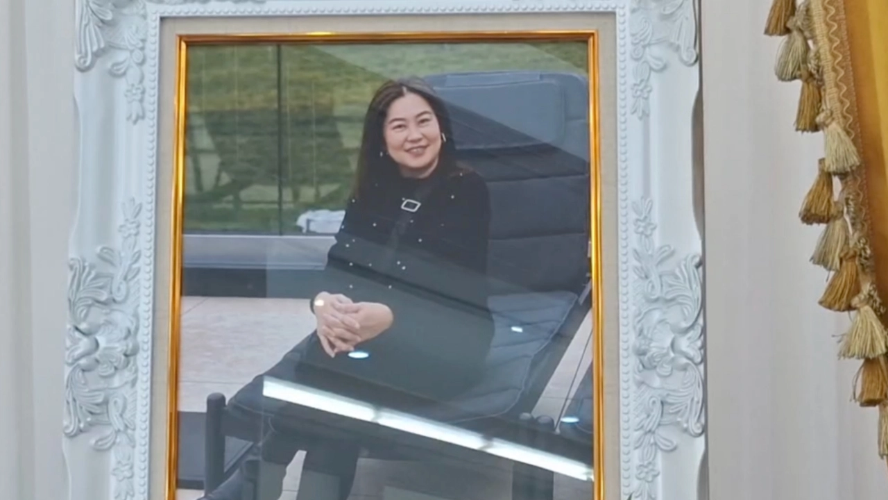 อาลัยเหยื่อกราดยิง ครอบครัวจัดพิธีบำเพ็ญกุศล นางสาวสายฝน ณ วัดสุวรรณ