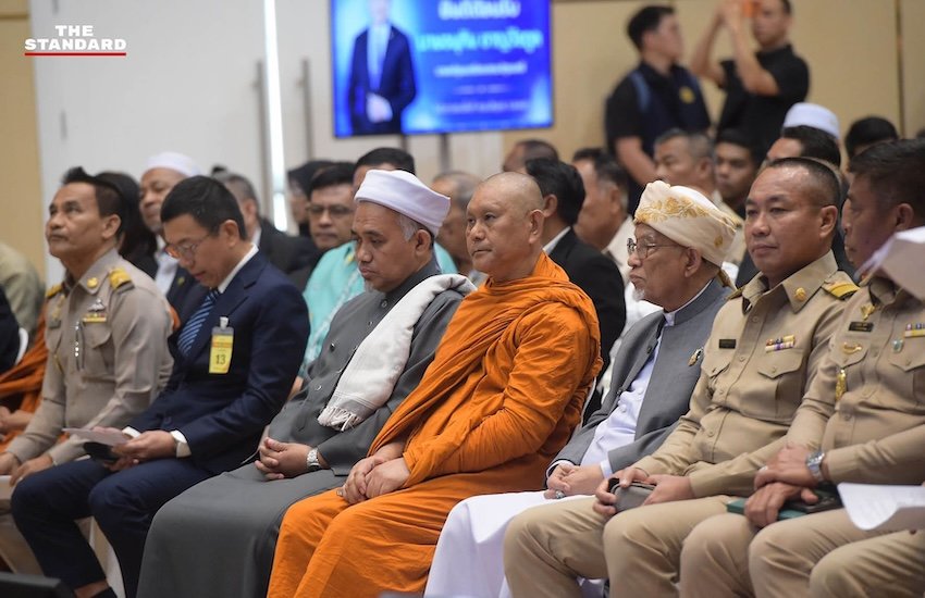 นายกฯ ลงพื้นที่สงขลา ถกแก้ปัญหาชายแดนใต้ เร่งบูรณาการก่อนประชุม ครม. สัญจร