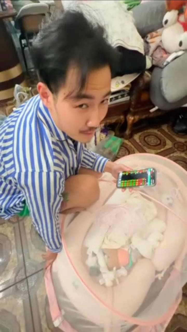 แพท ณปภา คัมแบ็กงานบันเทิงหลังคลอด 10 วัน ส่งไม้ต่อสามีรับหน้าที่ดูแลทายาทที่บ้าน