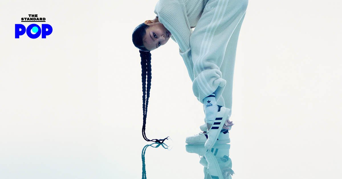 JENNIE จับมือ adidas Originals เปิดตัวรองเท้ารุ่นพิเศษ Superstar Square Ballet