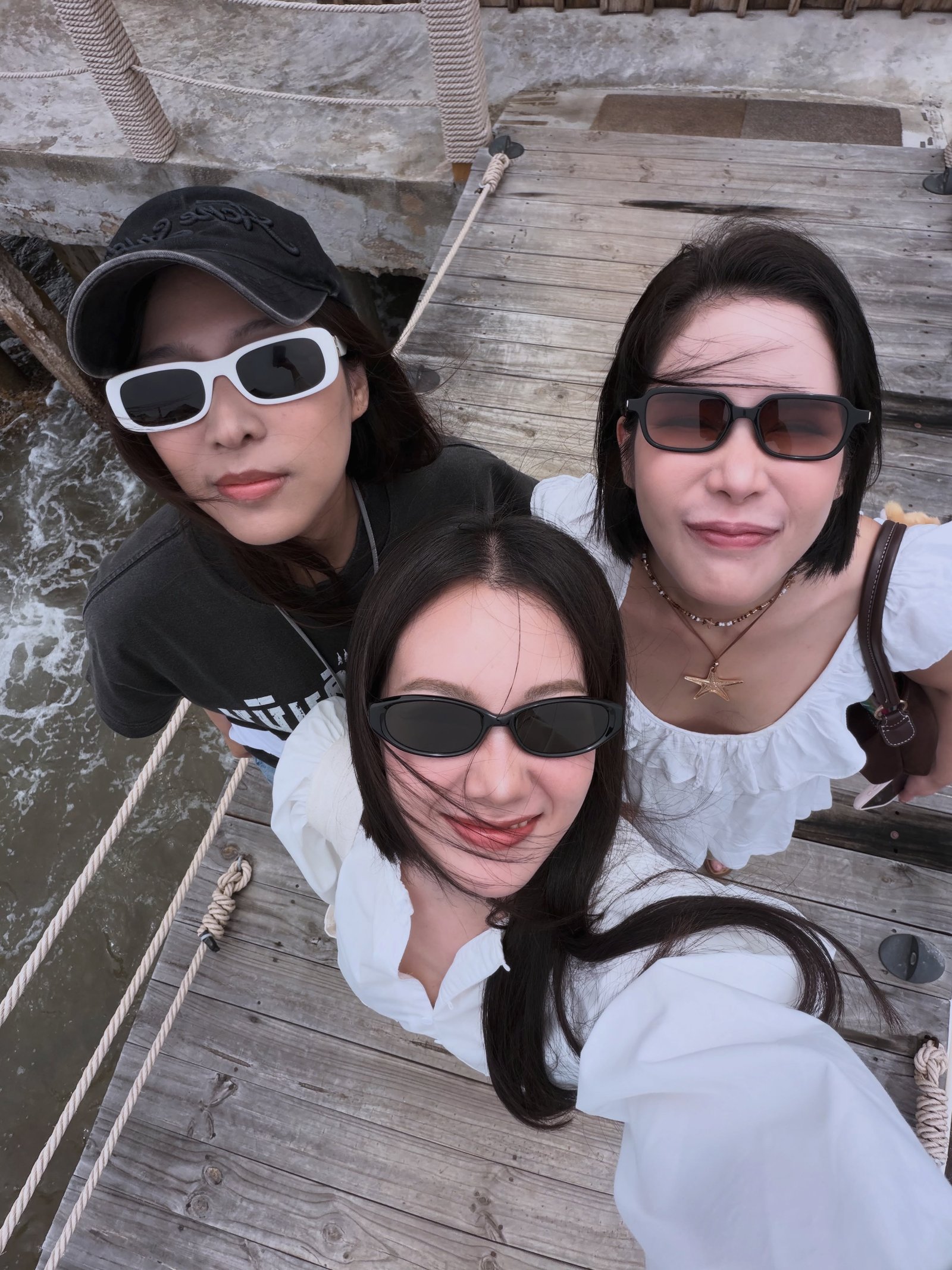 เปิดอาณาจักรพักผ่อนส่วนตัว 'นุ่น วรนุช' เช็กอินรีสอร์ตหรูบนเกาะล้าน