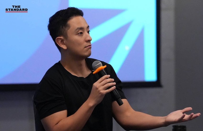 ปชป. ปรับทัพจัดติวเข้มคนรุ่นใหม่ ดึงซีอีโอระดับยูนิคอร์นร่วมถ่ายทอดวิสัยทัศน์