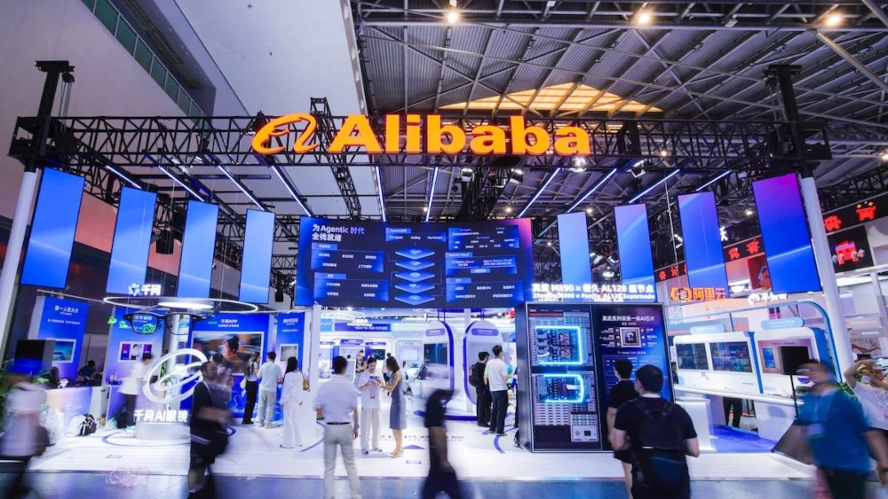 Alibaba ระดมทุน 3.3 แสนล้านบาท เดินหน้าทุ่มงบลงทุนโครงสร้างพื้นฐาน AI