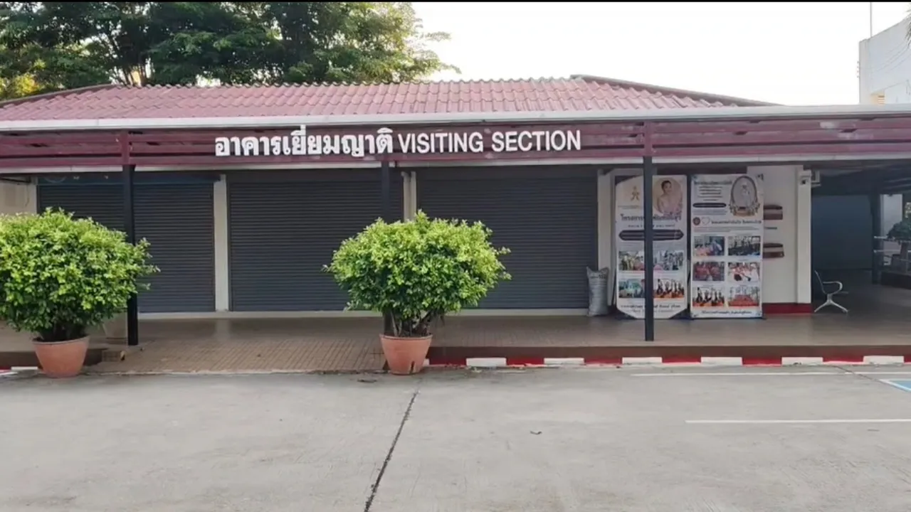 แยกขังเดี่ยวแก๊งฆ่าฝังดินชลบุรี 'ธง-บอล' เครียดหนัก ส่วน 'ป๋อง' ยังนิ่ง