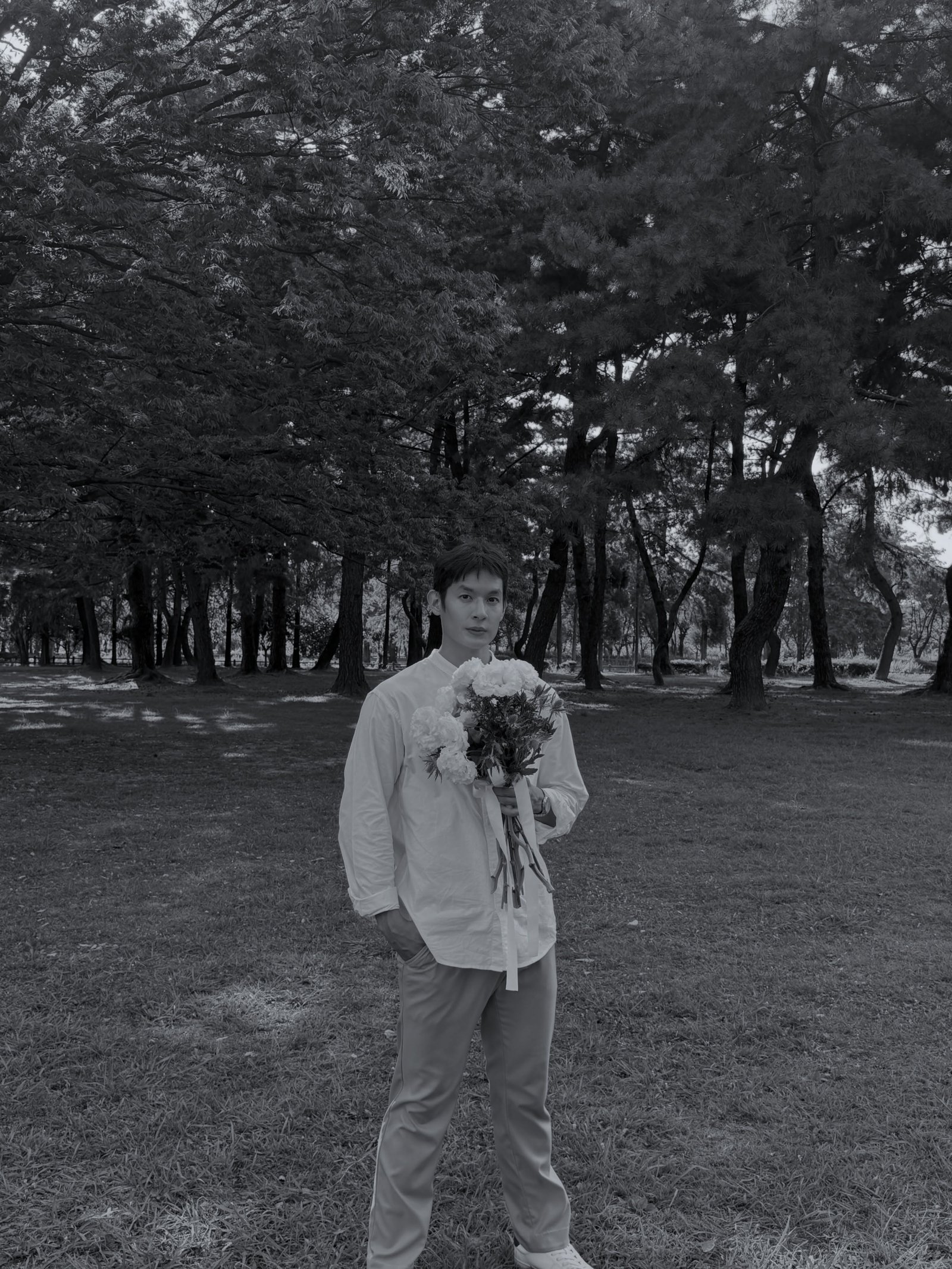 ข่าวดีวงการบันเทิง! เพื่อน คณิน เซอร์ไพรส์คุกเข่าขอแฟนสาวชาวญี่ปุ่นแต่งงาน