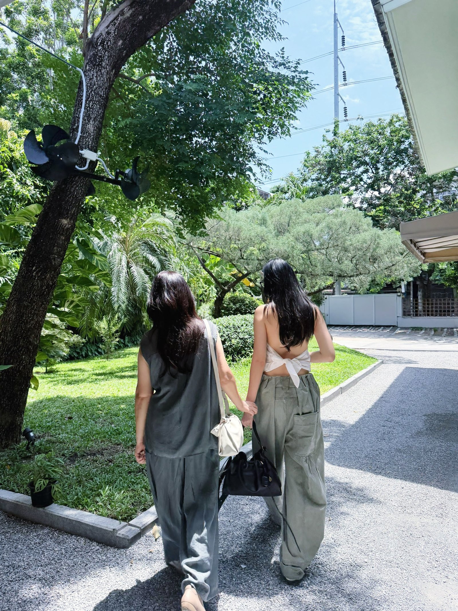 ต้าเหนิง กัญญาวีร์ อวดภาพคู่คุณแม่ แฟนคลับแห่คอมเมนต์ชื่นชมความสวยระดับนางเอก