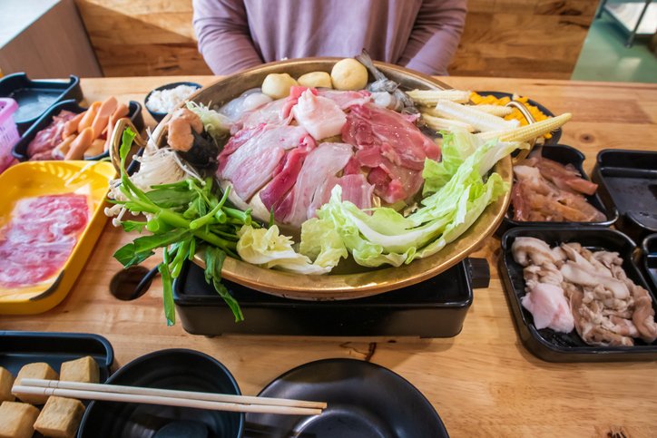 เตือนภัยคนชอบกินหมูดิบ! เสี่ยงพยาธิร้ายชอนไชสมอง-ทำตาบอด