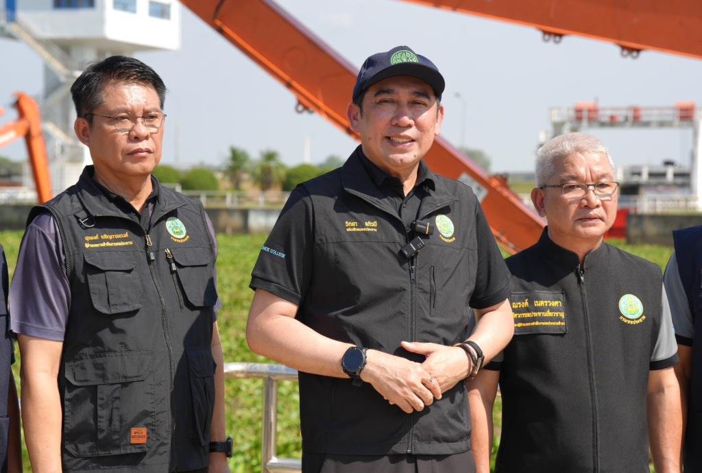 “วิทยา” สั่งระดมพลกำจัดผักตบชวาทั่วประเทศ เร่งเปิดทางน้ำรับมือสถานการณ์น้ำ