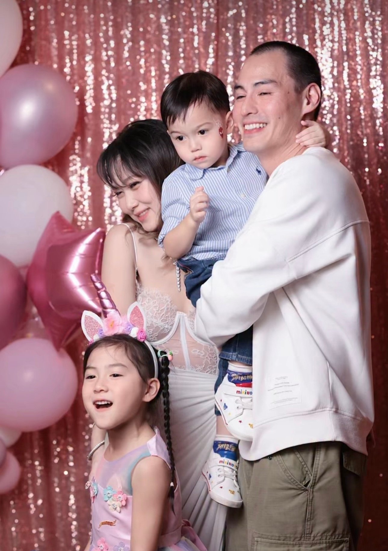 ไฮโซน้ำหวาน ไลฟ์สดแจงปมถูกมองเมา เผยผลข้างเคียงจากยาทำร่างกายทรุดหนัก