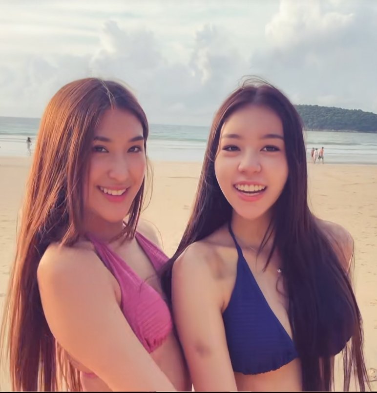มิย่า-แตงโม เพื่อนสนิทโรเตอร์ อวดความสดใสท้าแดดริมทะเล