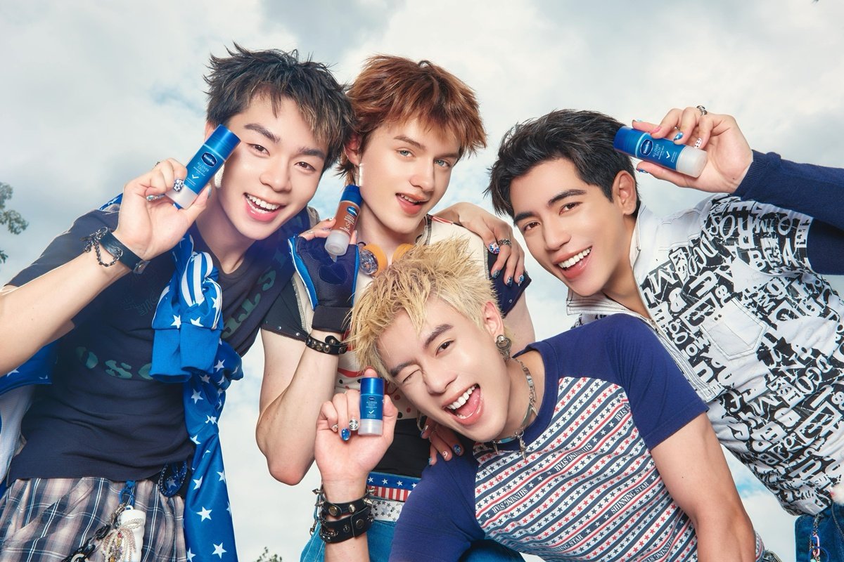 GELBOYS แท็กทีม Vaseline ปล่อย MV เพลงใหม่ 'โดนเธอเล่น' ชูคอนเซ็ปต์ Twist. Swipe. Go.