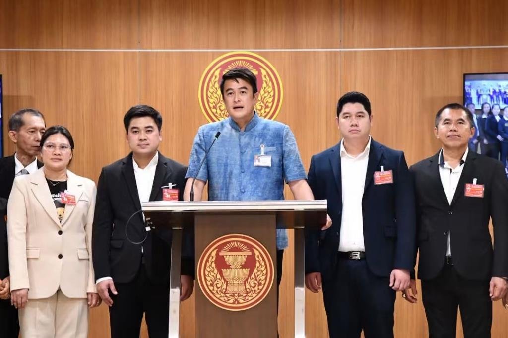 “ชัชวาล” จี้รัฐเร่งเครื่อง นบข. 4 เดือนไร้ผลงาน หวั่นมาตรการพยุงราคาข้าวไม่ทันฤดูเก็บเกี่ยว