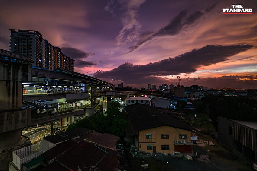 ฝนถล่มกรุงช่วงเย็น! ฝั่งธนฯ อ่วมบางบอนอ่วมสุด 67.5 มม. ก่อนฟ้าเปิดเห็นรุ้งกินน้ำ