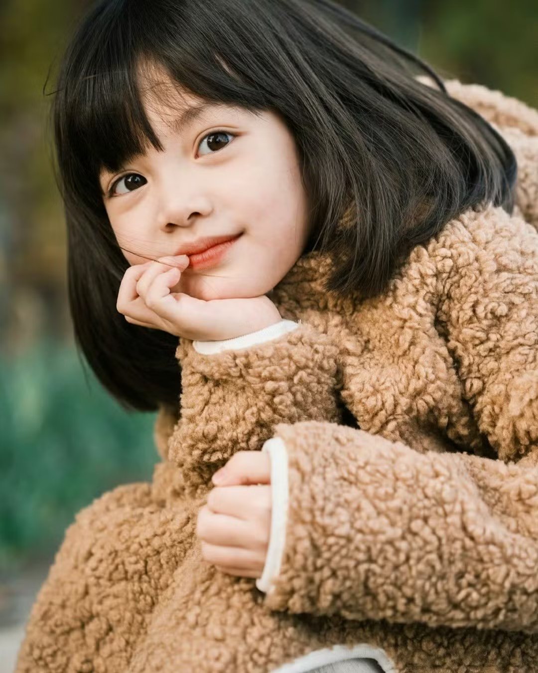 เปิดชีวิต ซวีมู่เหยียน หนูน้อยวัย 7 ขวบคนดังแดนมังกร กับกระแสข่าวครอบครองอสังหาฯ 6 แห่ง