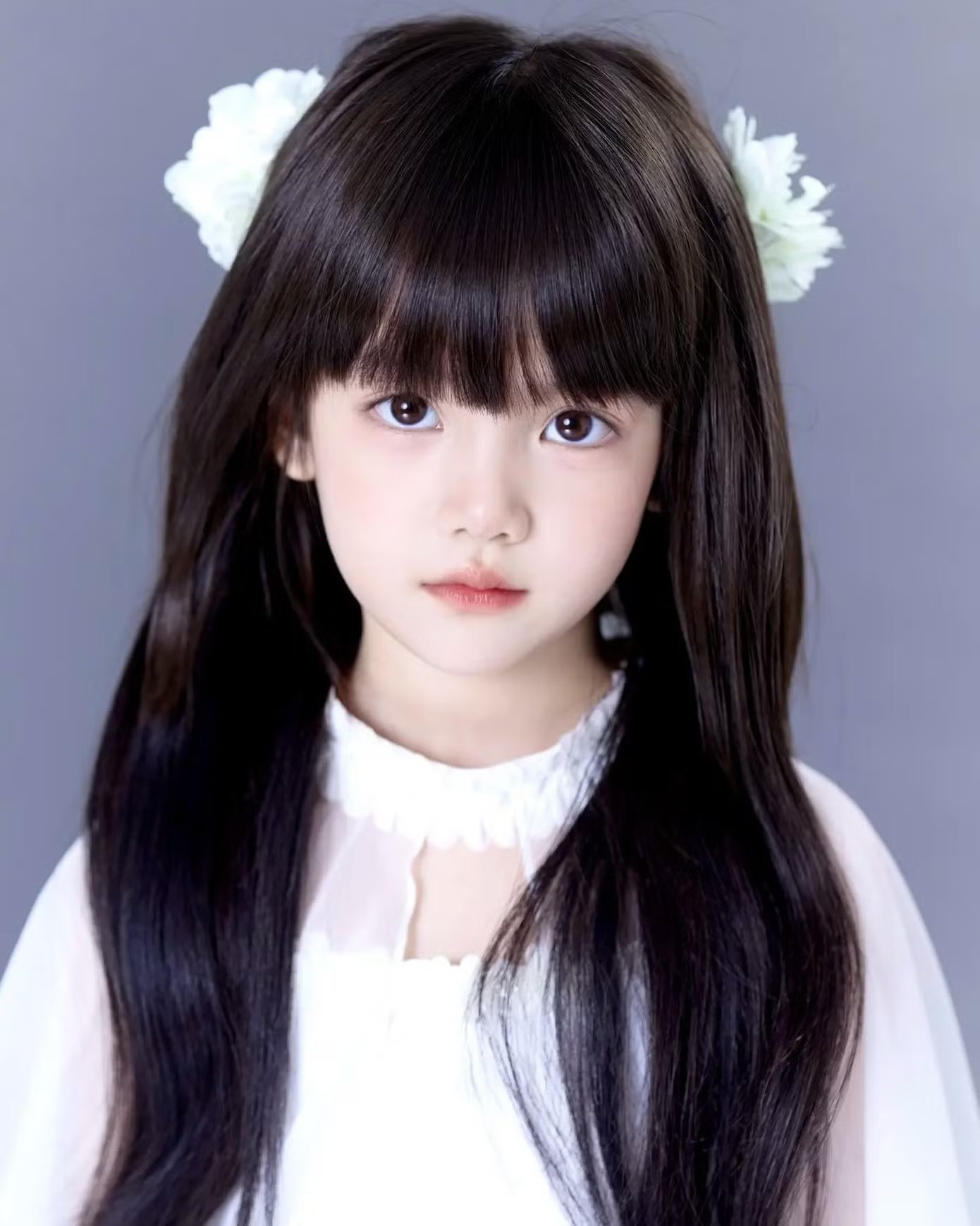 เปิดชีวิต ซวีมู่เหยียน หนูน้อยวัย 7 ขวบคนดังแดนมังกร กับกระแสข่าวครอบครองอสังหาฯ 6 แห่ง