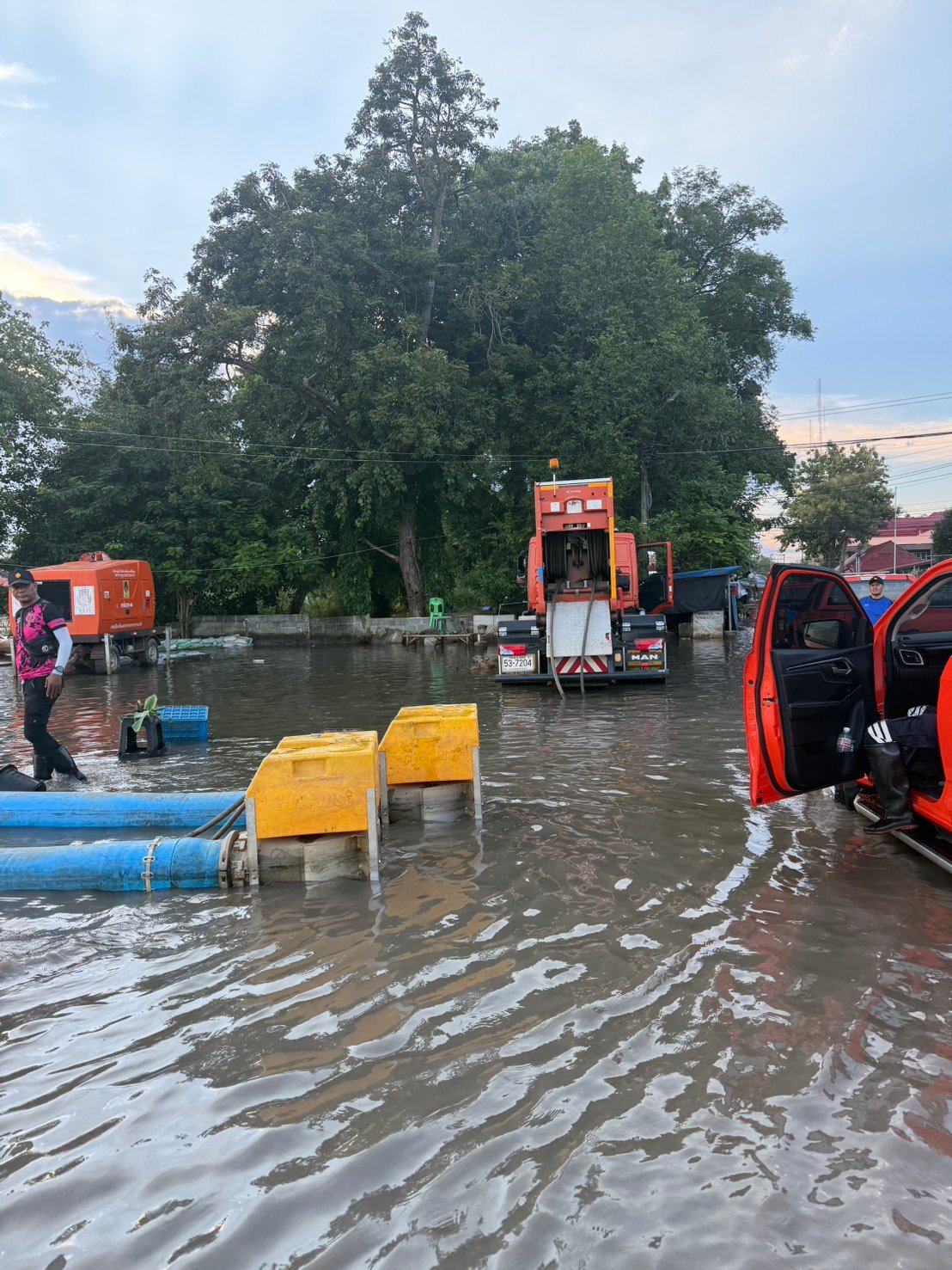 สถานการณ์น้ำท่วมปราจีนบุรีเริ่มคลี่คลาย ยอดผู้เสียชีวิตสะสม 24 ราย เร่งฟื้นฟูพื้นที่