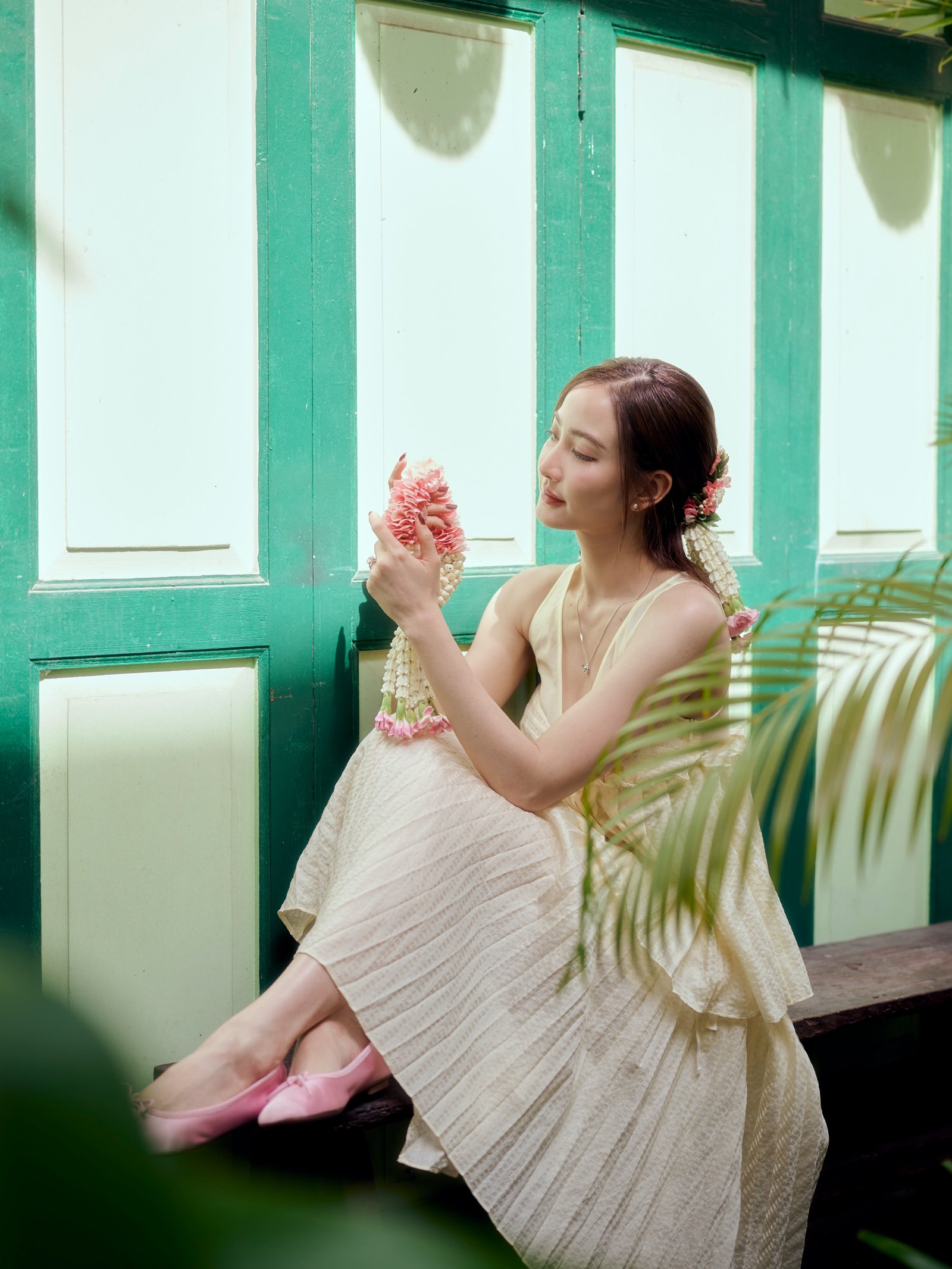แต้ว ณฐพร สวยหวานออร่าจับ แฟนคลับลุ้นข่าวดีทายาทตระกูลพรประภา